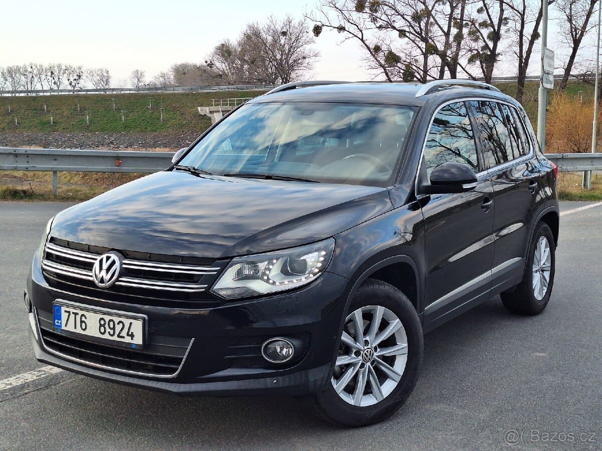 2011 Volkswagen TIGUAN