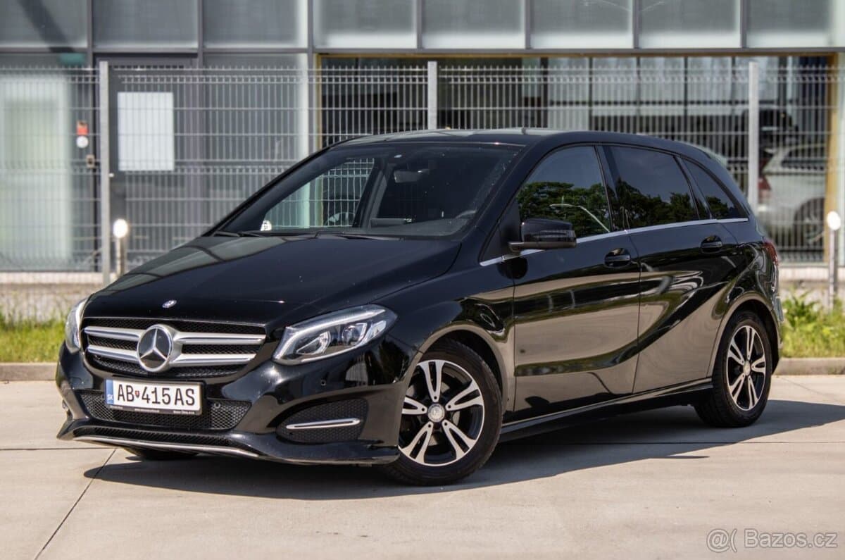 2016 Mercedes-Benz OSTATNÍ