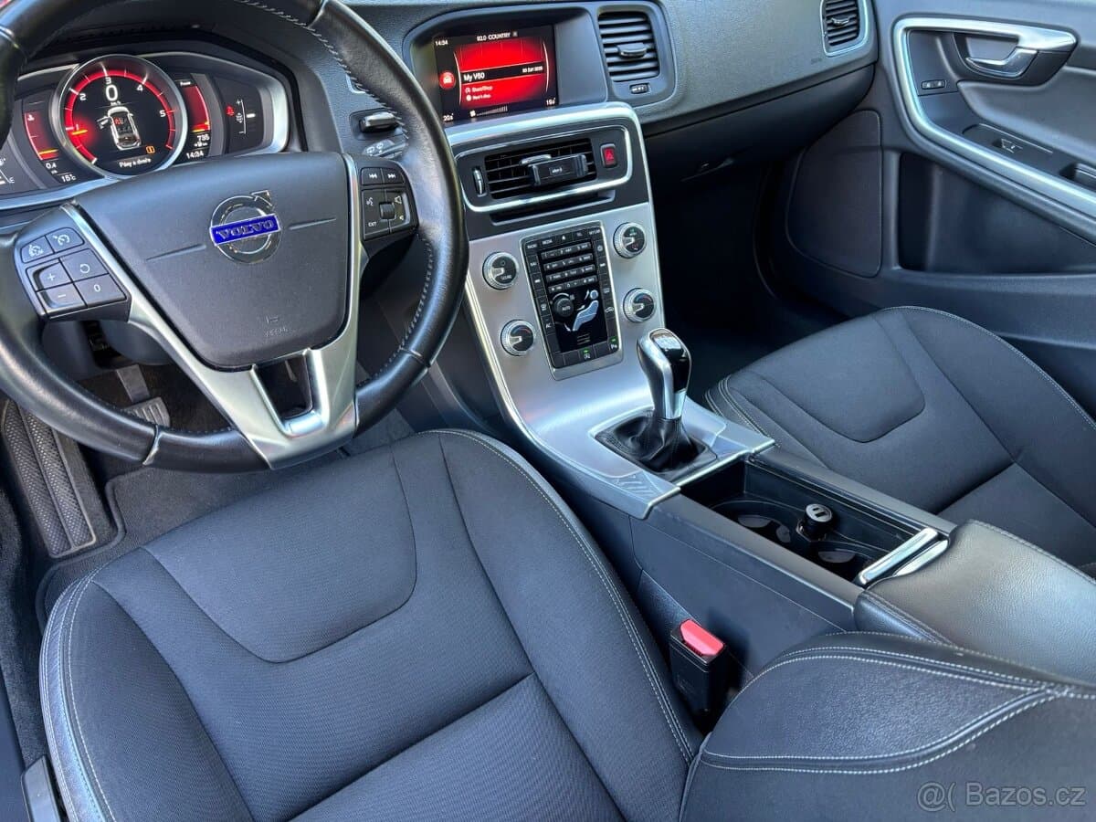2017 Volvo V60