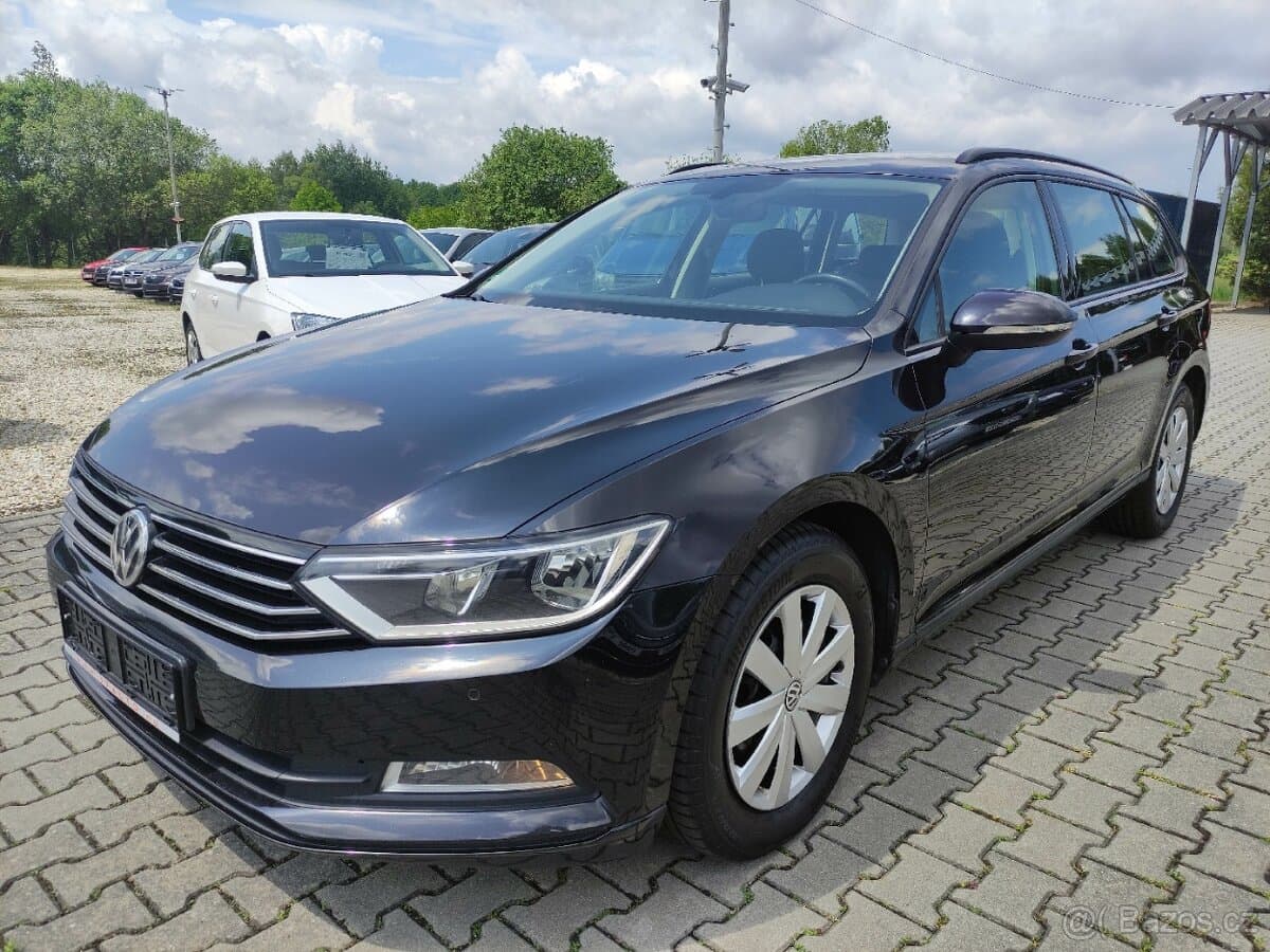 2017 Volkswagen PASSAT