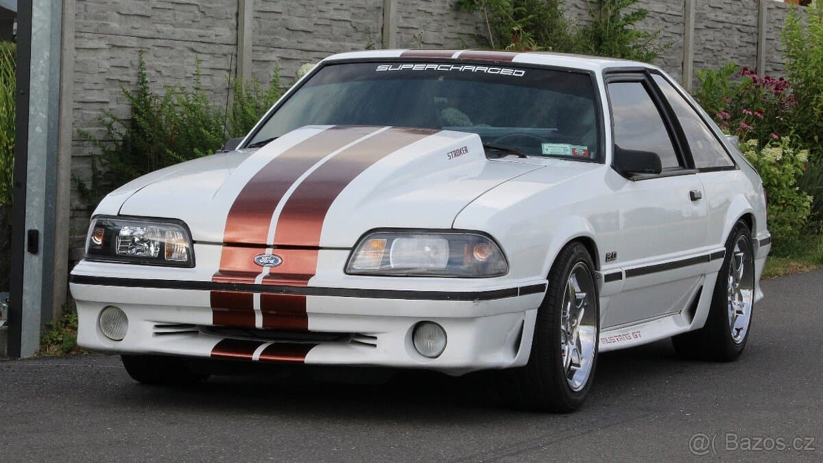 1989 Ford GT