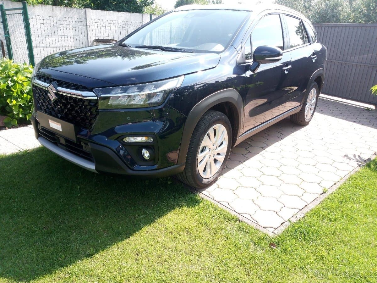 2022 Suzuki S-CROSS