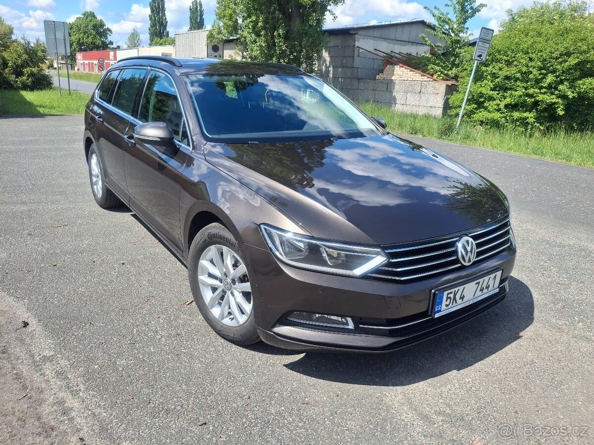 2016 Volkswagen PASSAT