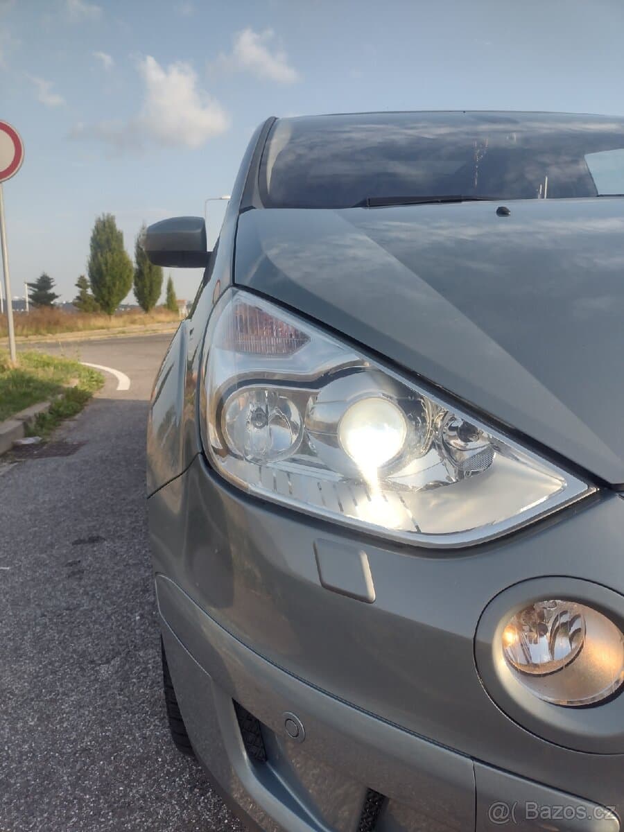 2008 Ford S-MAX