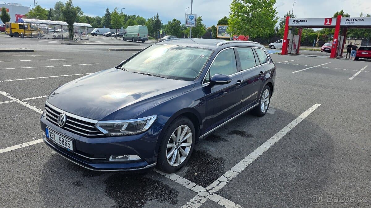 2016 Volkswagen PASSAT