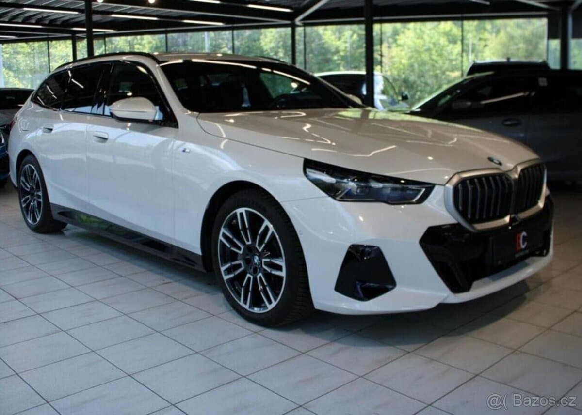 2024 BMW 5-SERIES