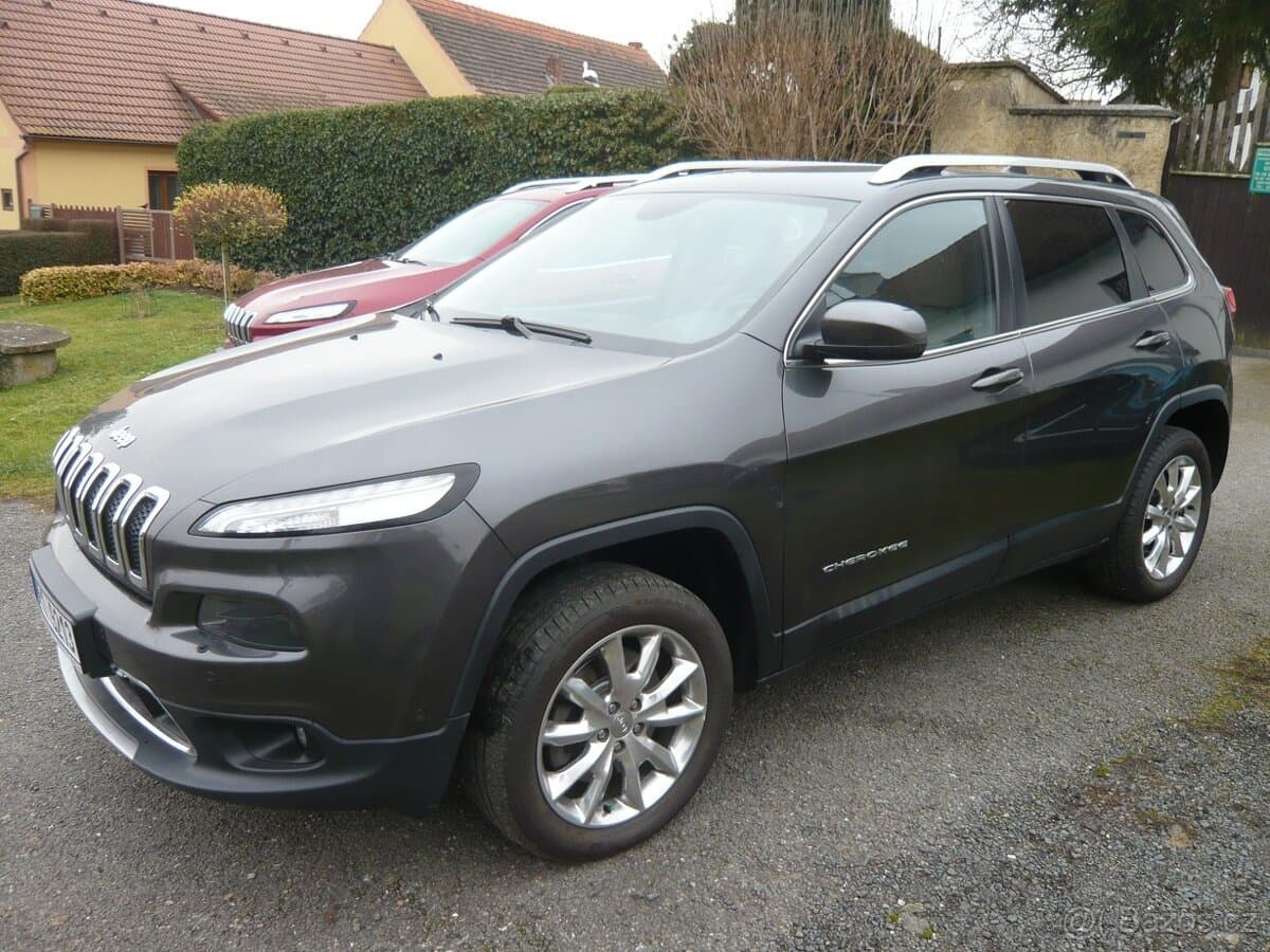 2015 Jeep CHEROKEE