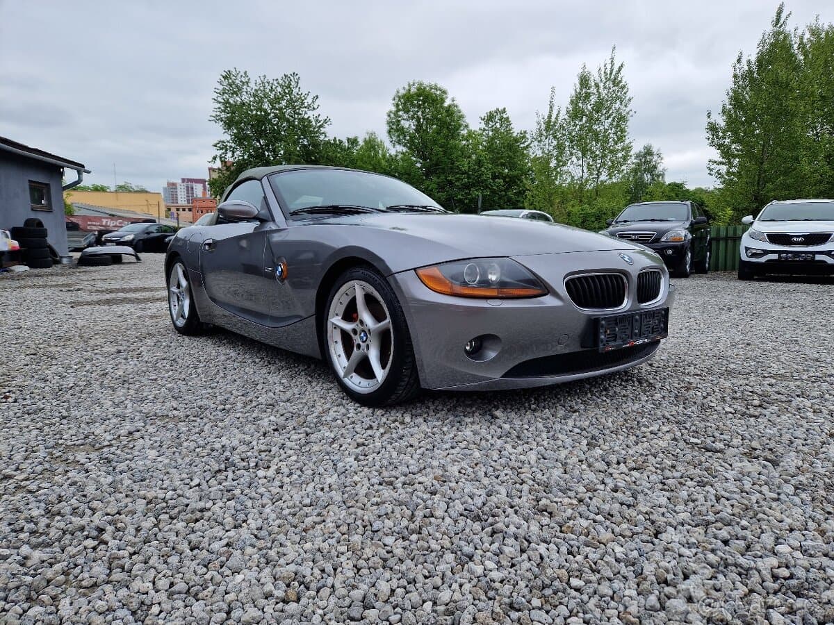 2004 BMW Z4