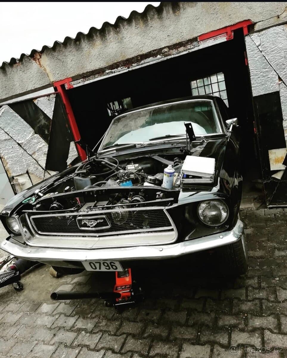 1968 Ford MUSTANG