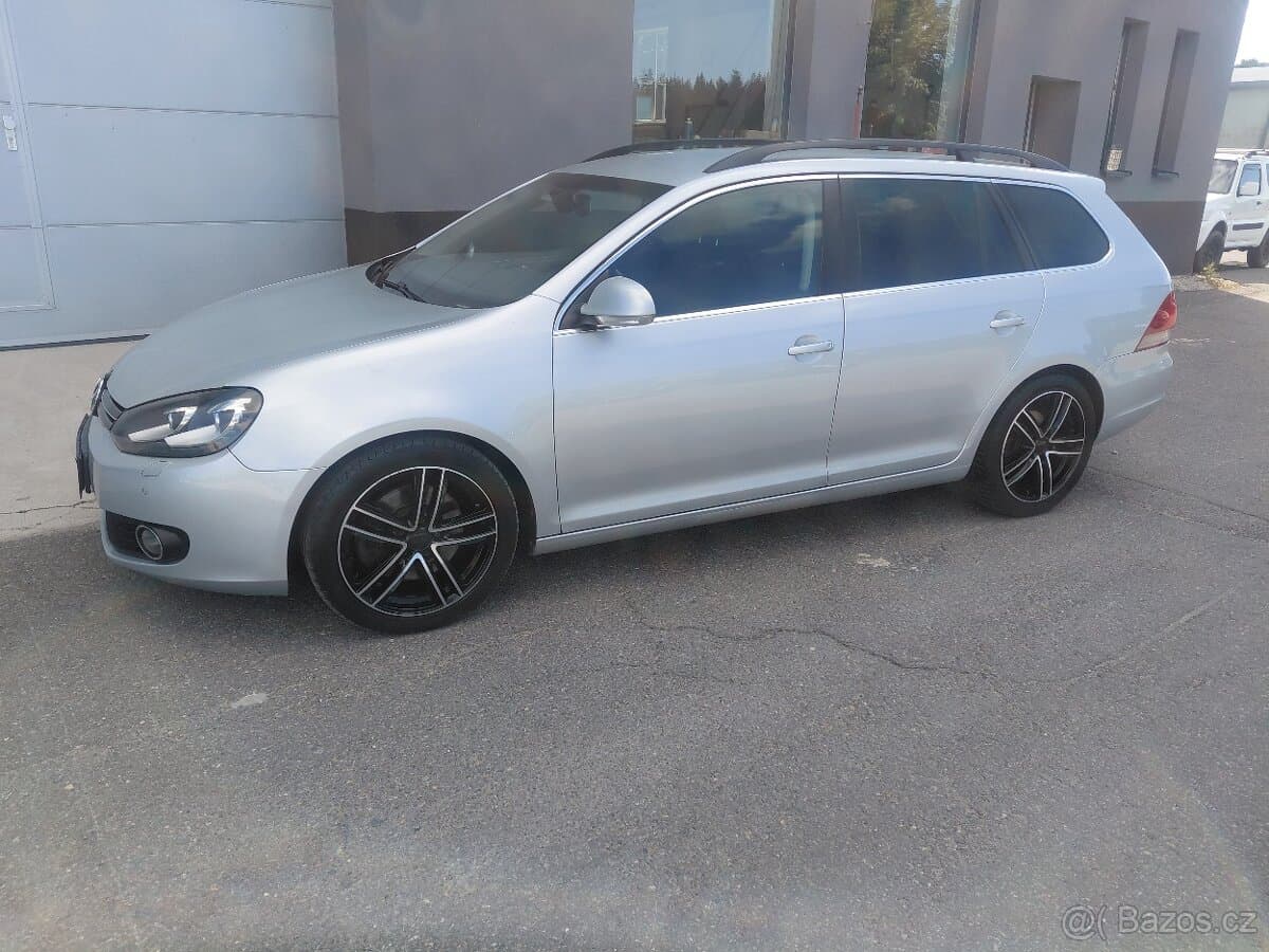 2012 Volkswagen GOLF