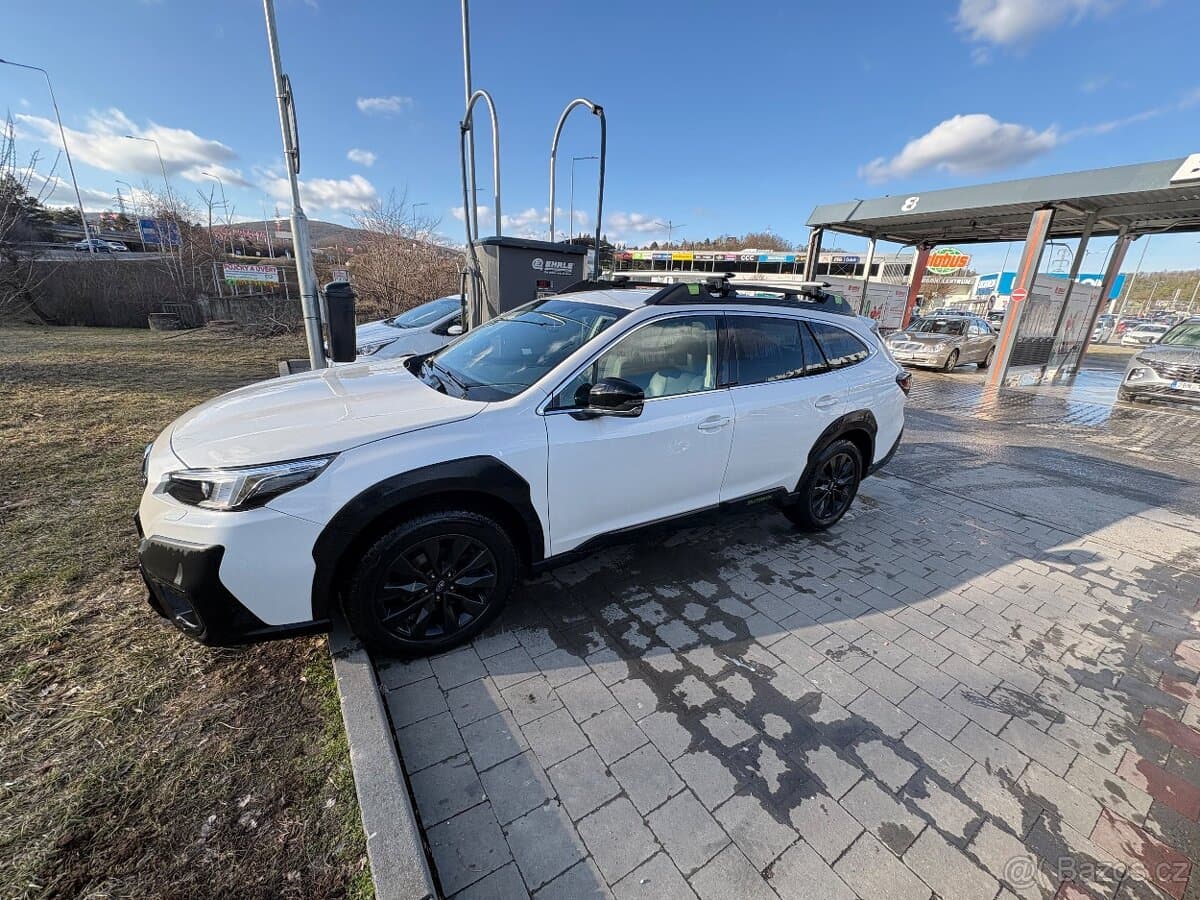 2023 Subaru OUTBACK