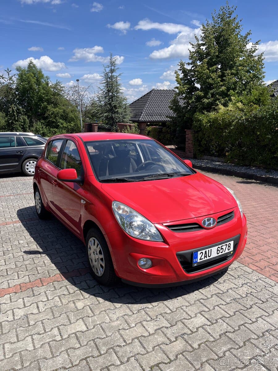 2012 Hyundai i20