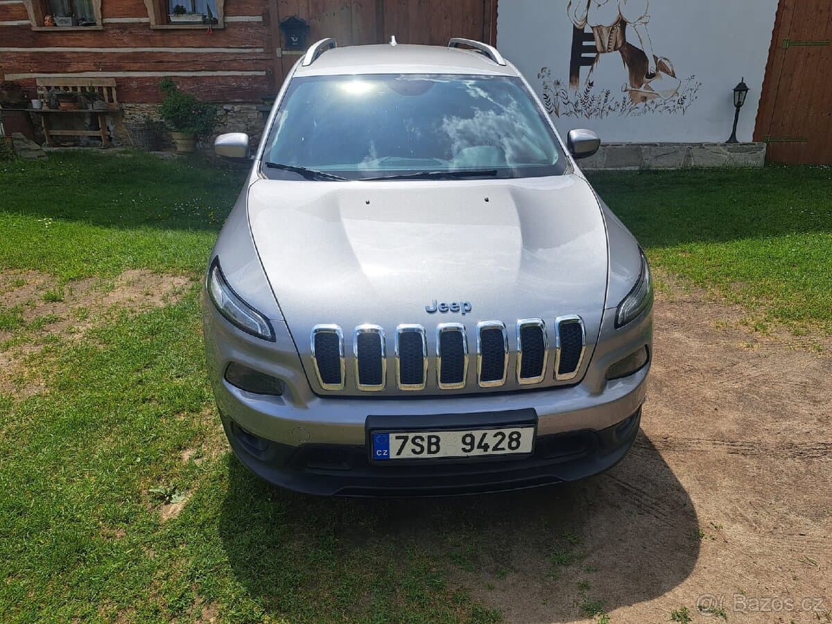 2016 Jeep CHEROKEE