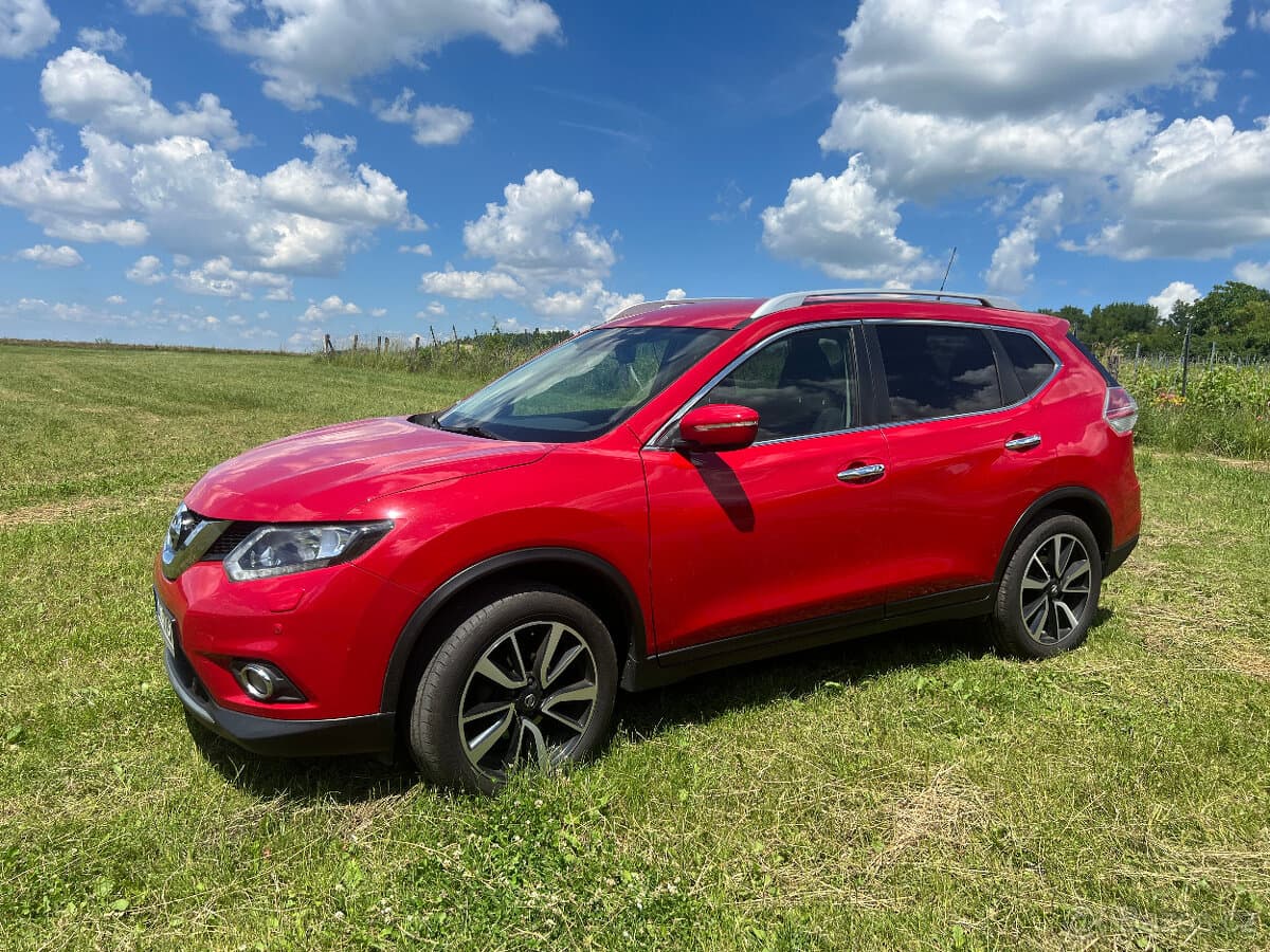 2017 Nissan X-TRAIL