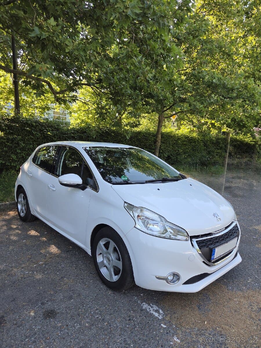 2013 Peugeot 208