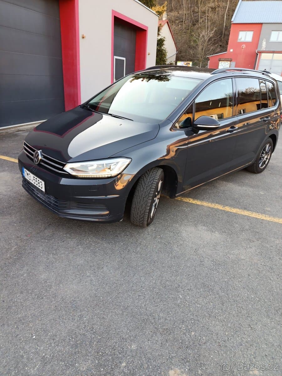 2018 Volkswagen TOURAN