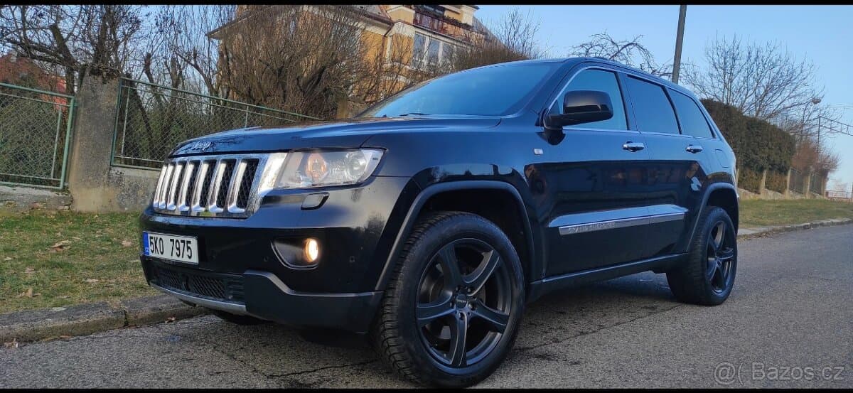 2013 Jeep CHEROKEE
