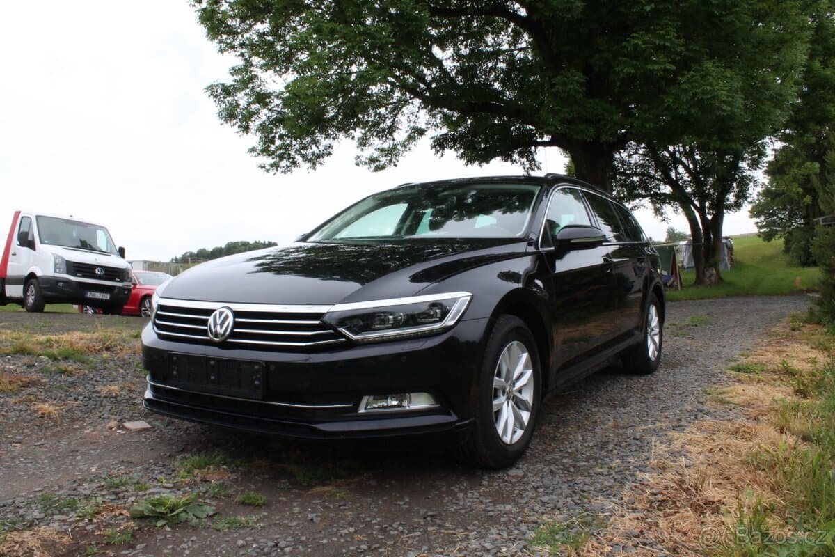 2015 Volkswagen PASSAT
