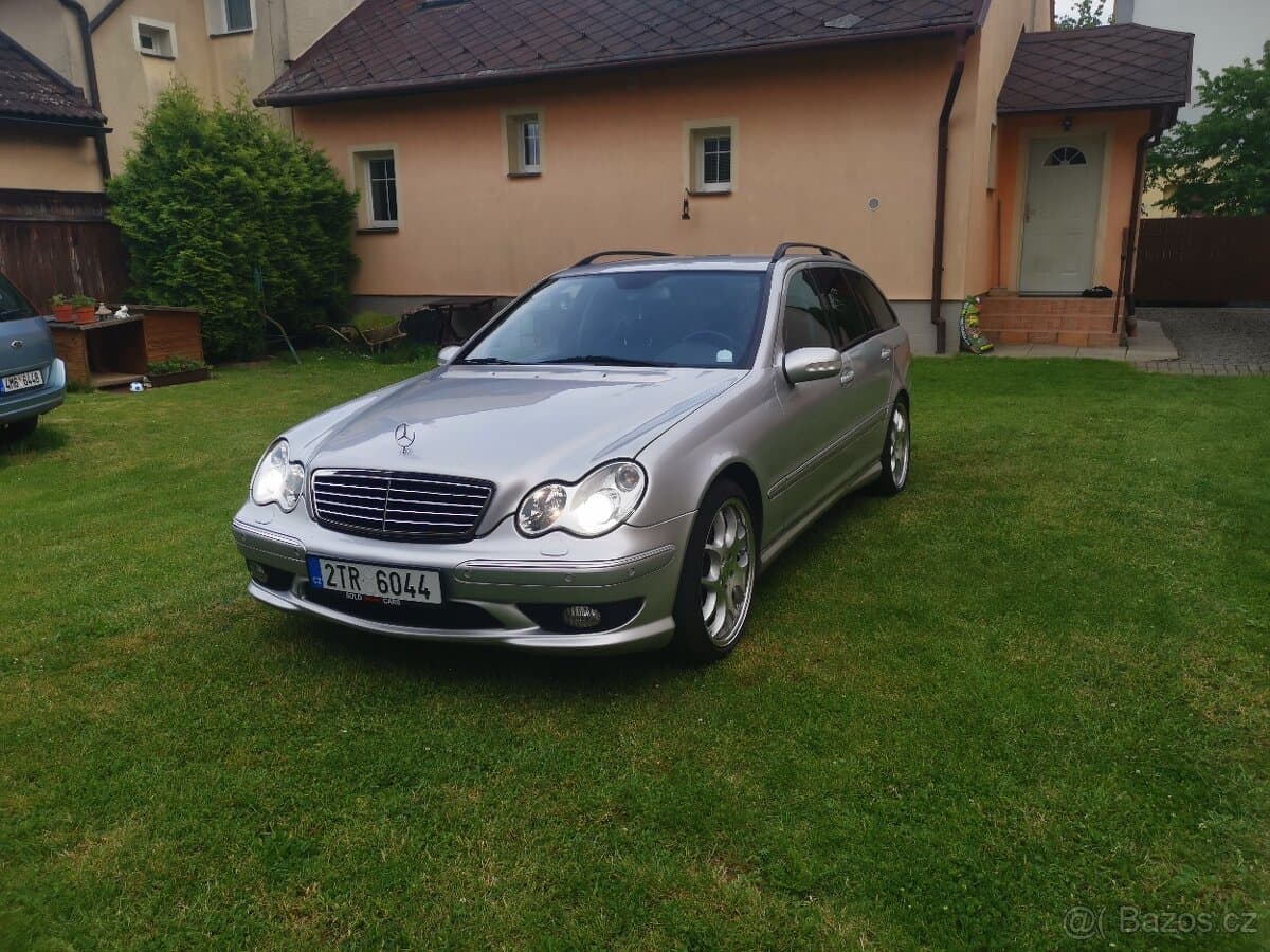 2002 Mercedes-Benz OSTATNÍ
