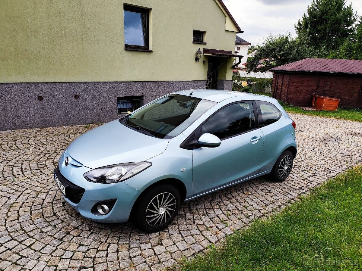 2011 Mazda 2