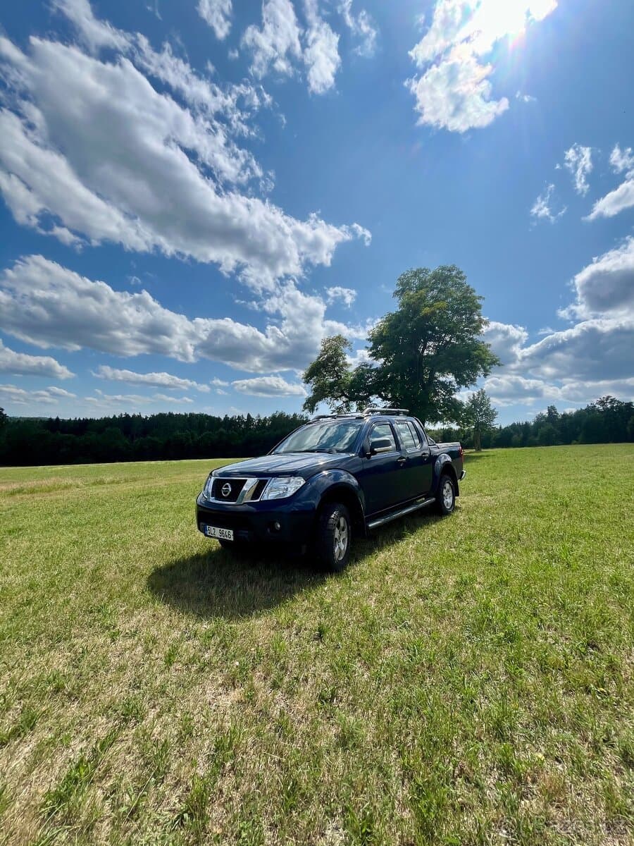2012 Nissan NAVARA