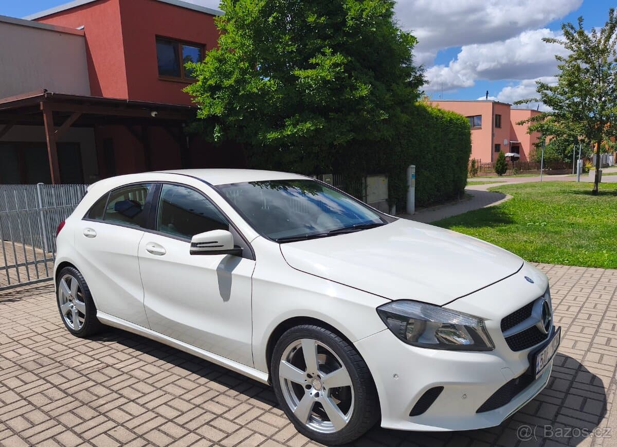2016 Mercedes-Benz OSTATNÍ