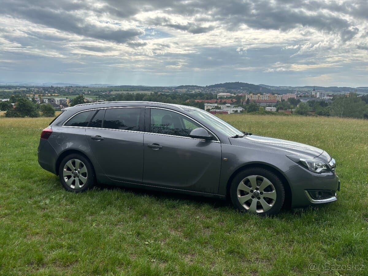 2016 Opel INSIGNIA