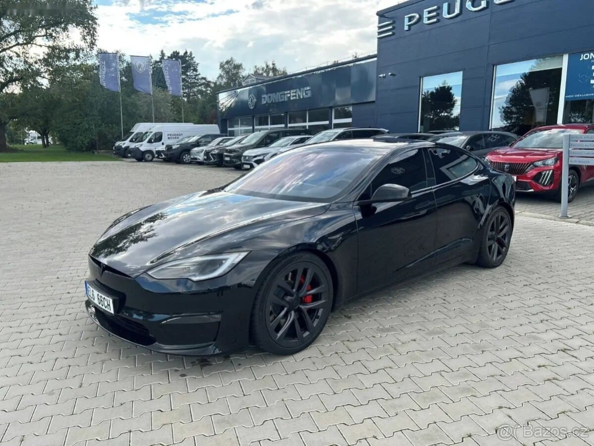 2024 Tesla MODEL S