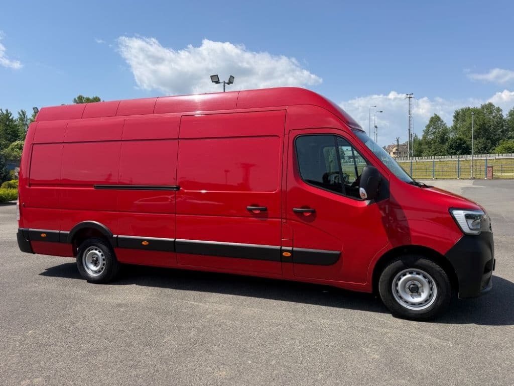 2022 Renault MASTER