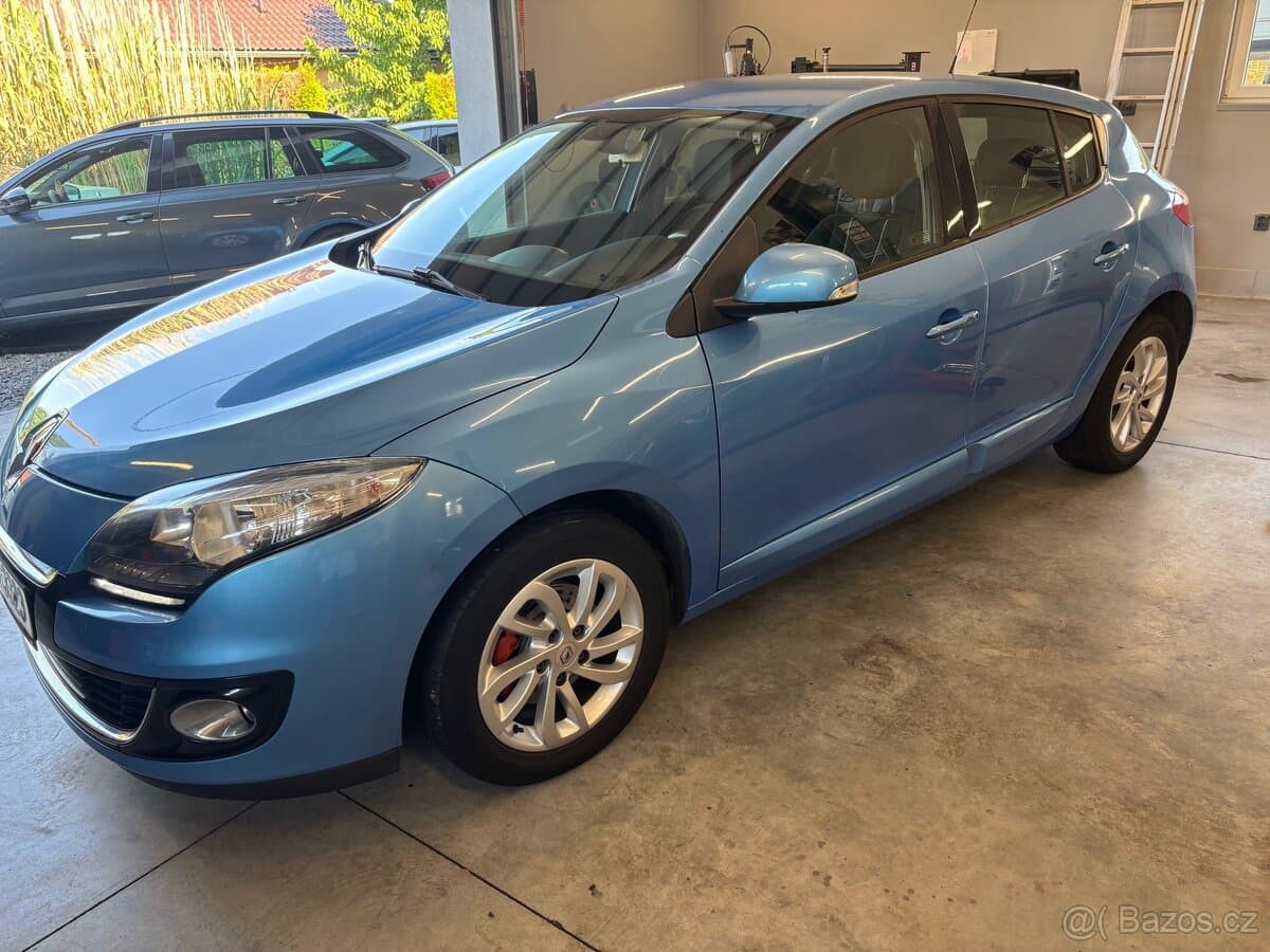 2012 Renault MEGANE