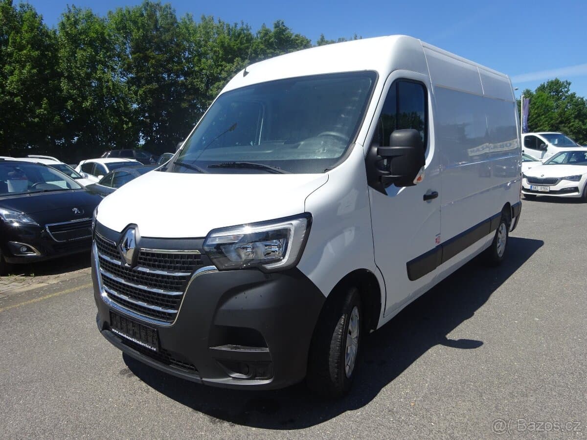 2022 Renault MASTER
