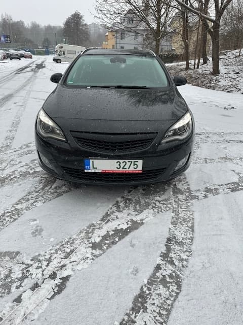 2011 Opel ASTRA