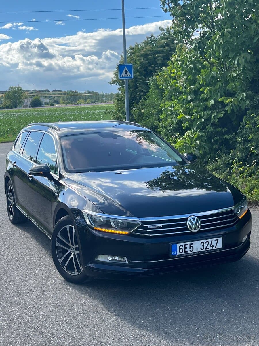 2016 Volkswagen PASSAT