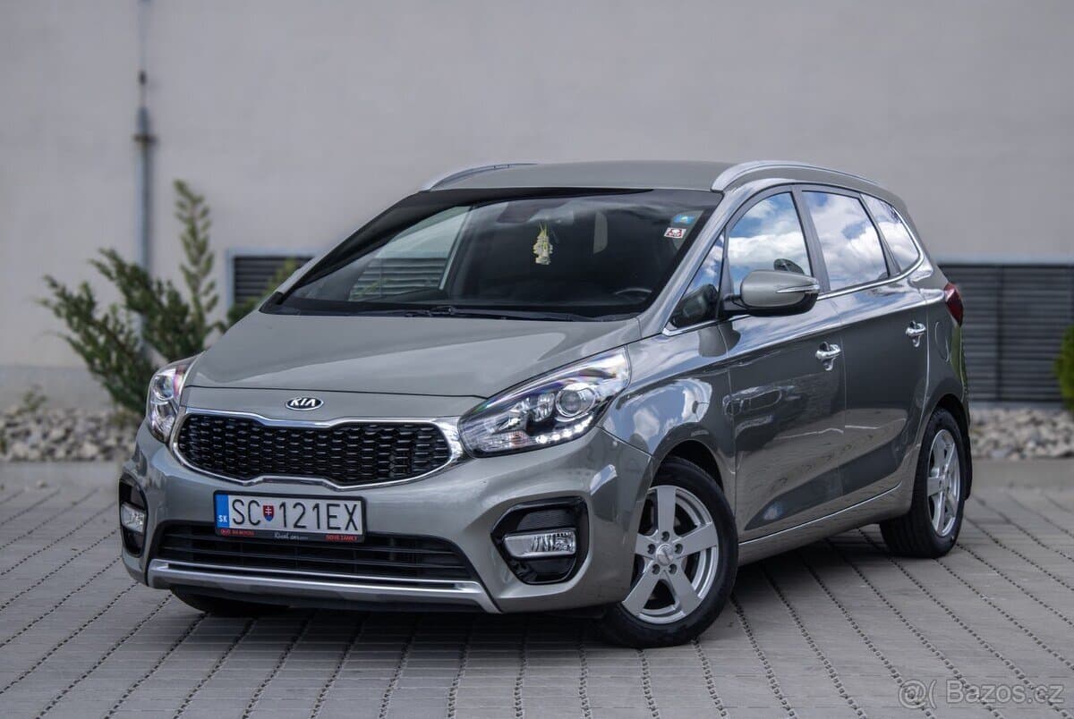 2018 Kia CARENS