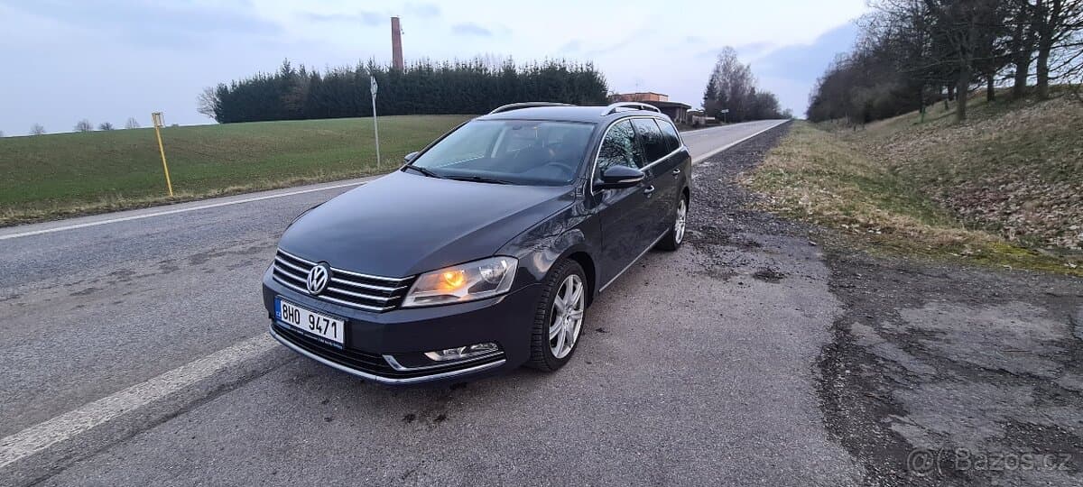 2013 Volkswagen PASSAT