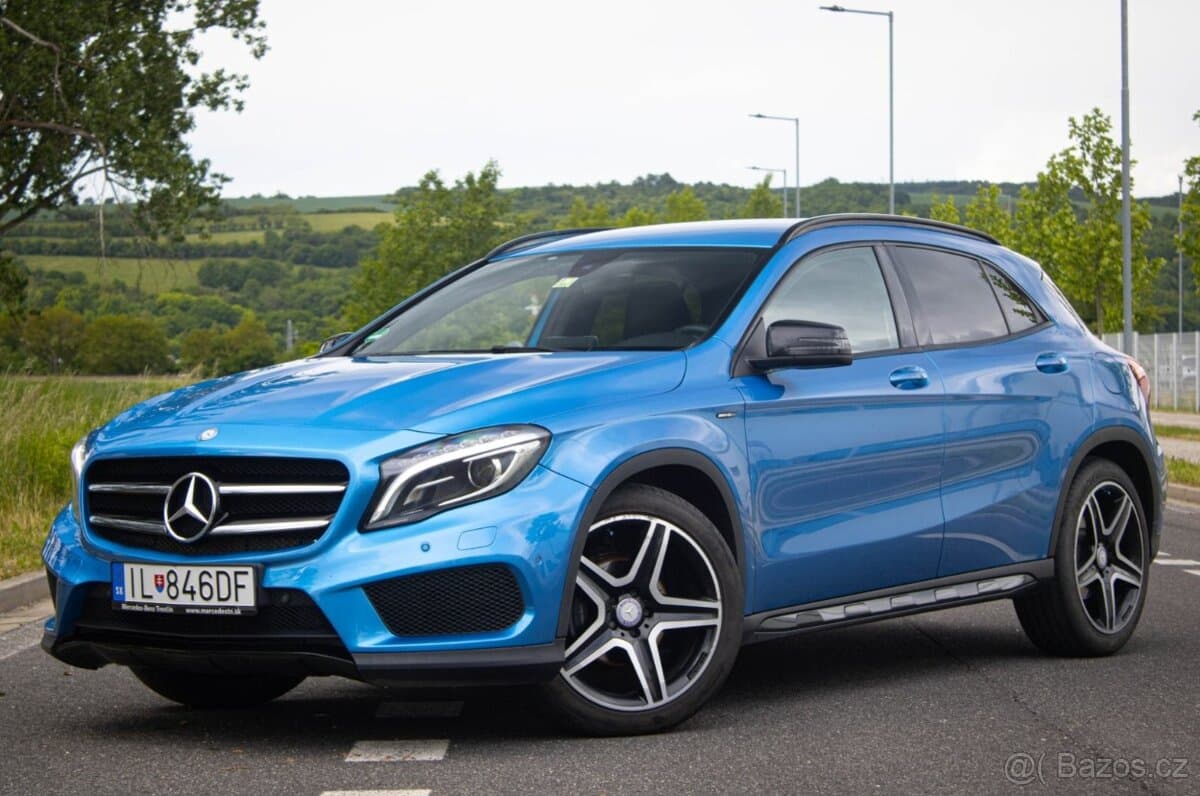 2015 Mercedes-Benz GLA
