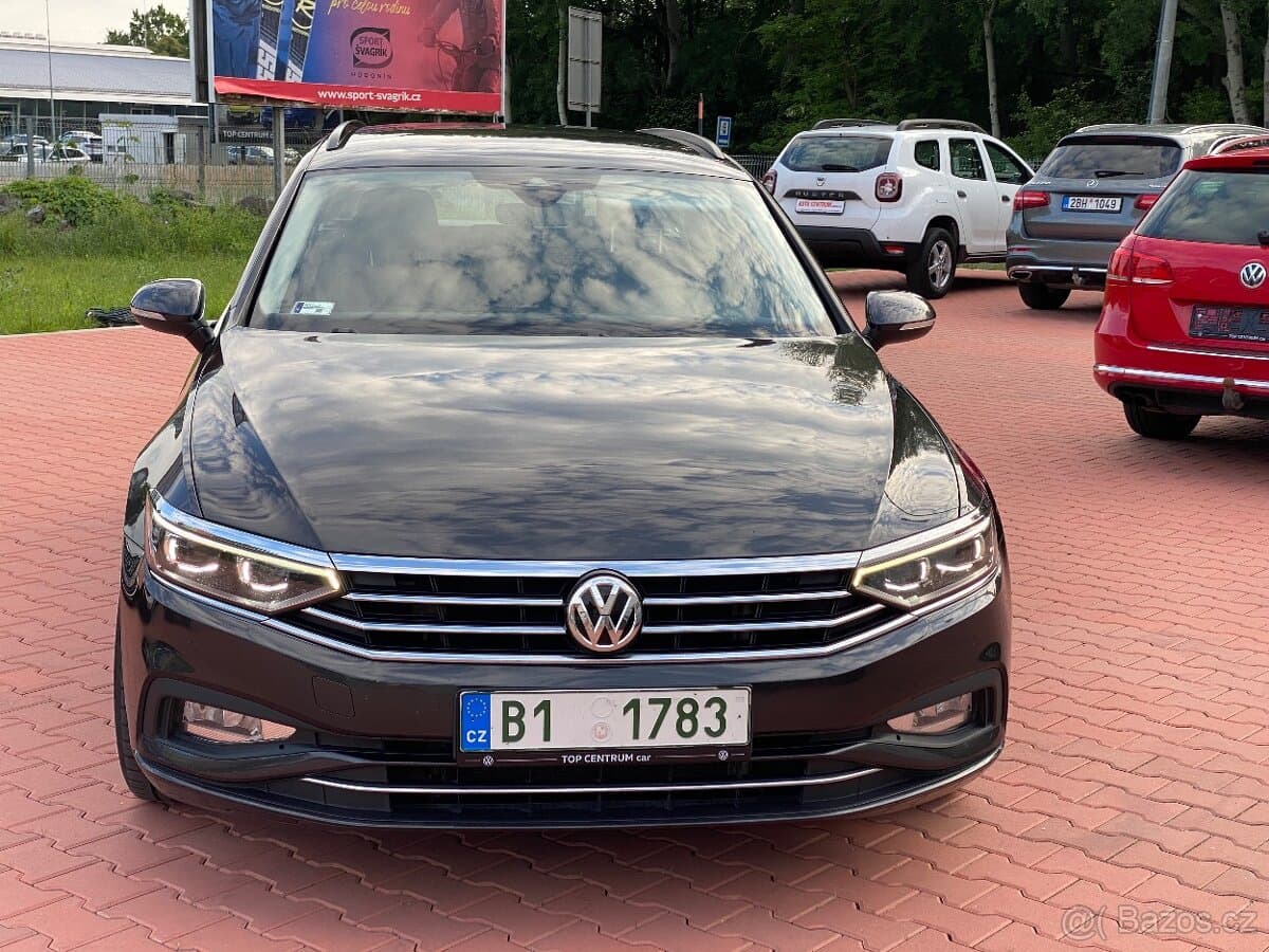 2019 Volkswagen PASSAT