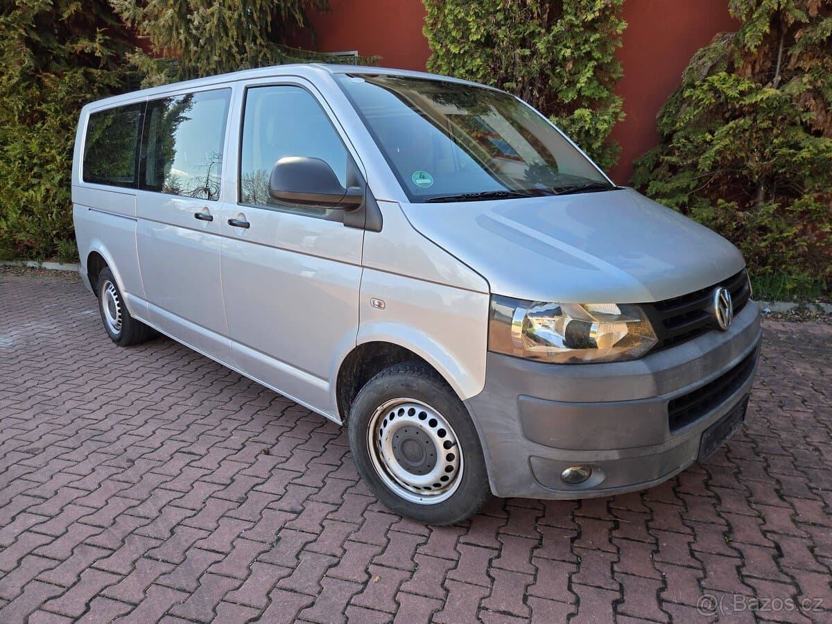 2010 Volkswagen TRANSPORTER