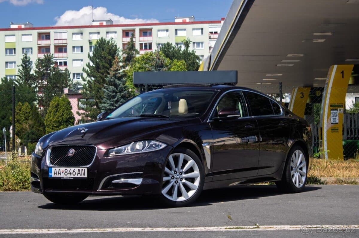 2012 Jaguar XF