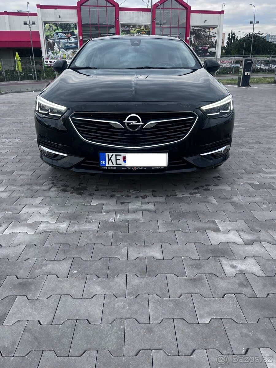 2017 Opel INSIGNIA