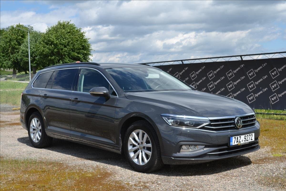 2019 Volkswagen PASSAT