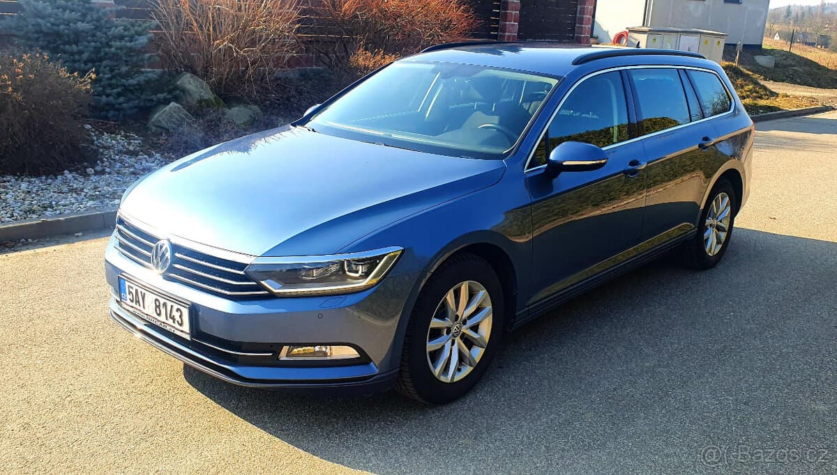 2016 Volkswagen PASSAT