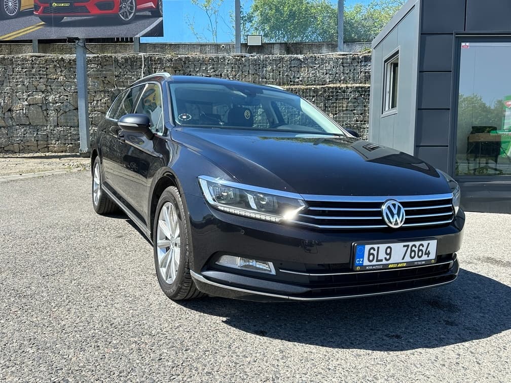2016 Volkswagen PASSAT