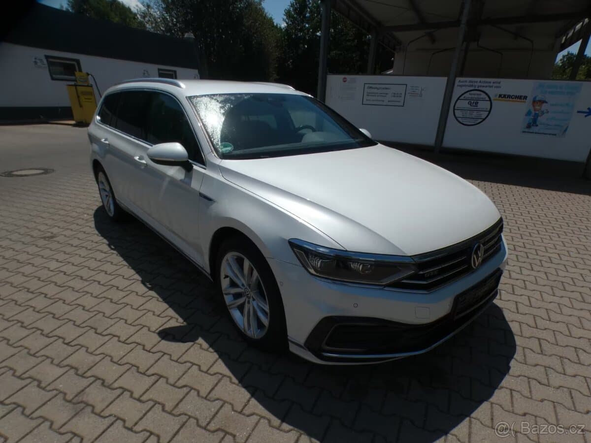 2020 Volkswagen PASSAT