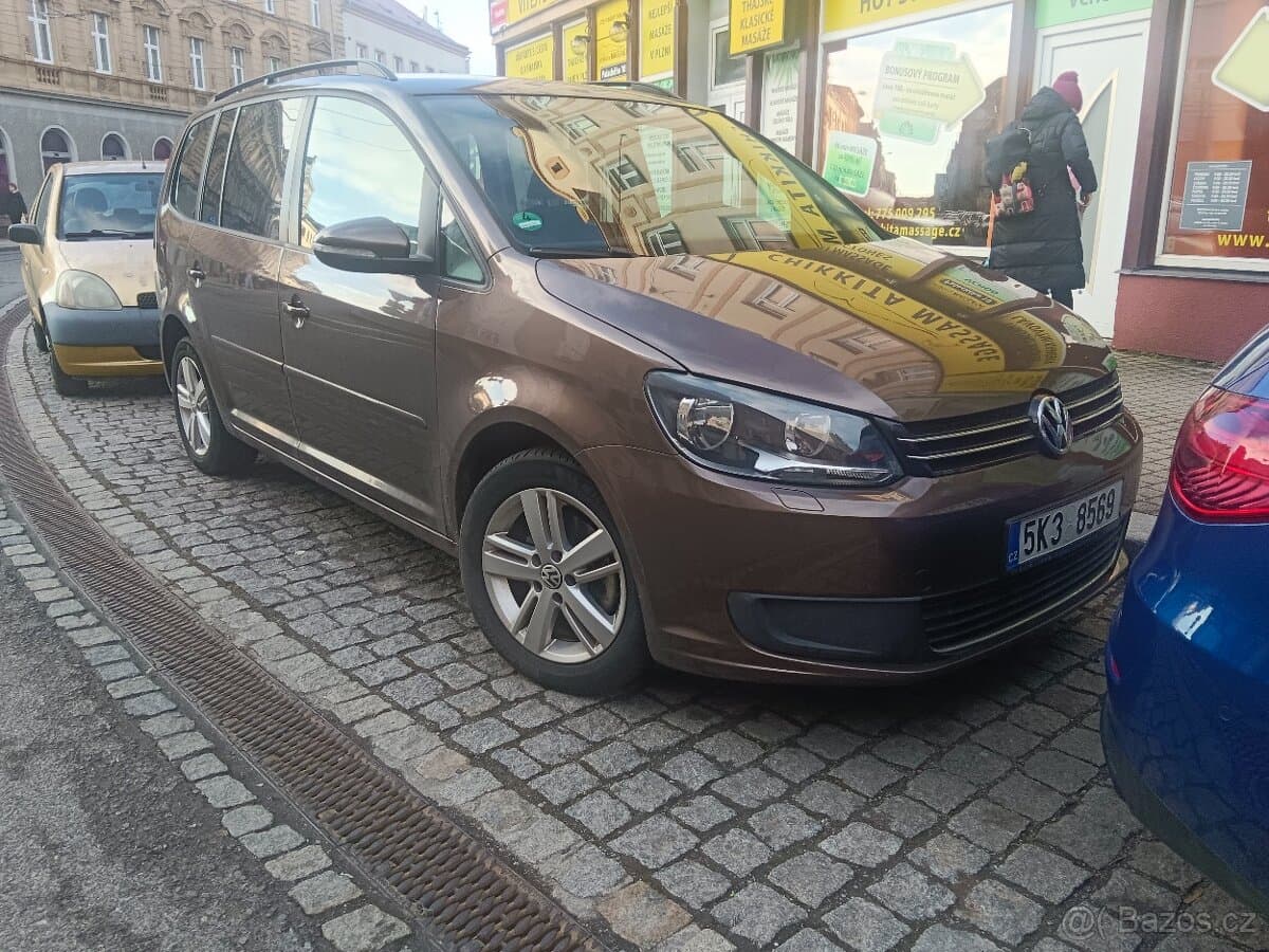 2010 Volkswagen TOURAN