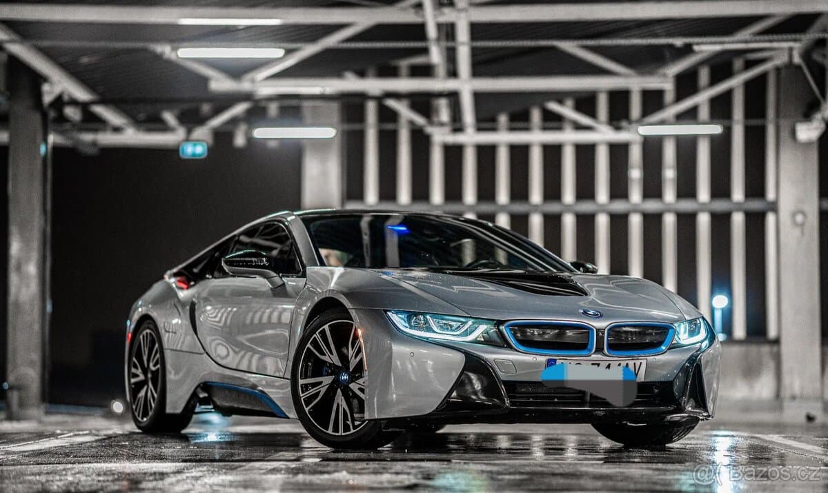 2017 BMW i8