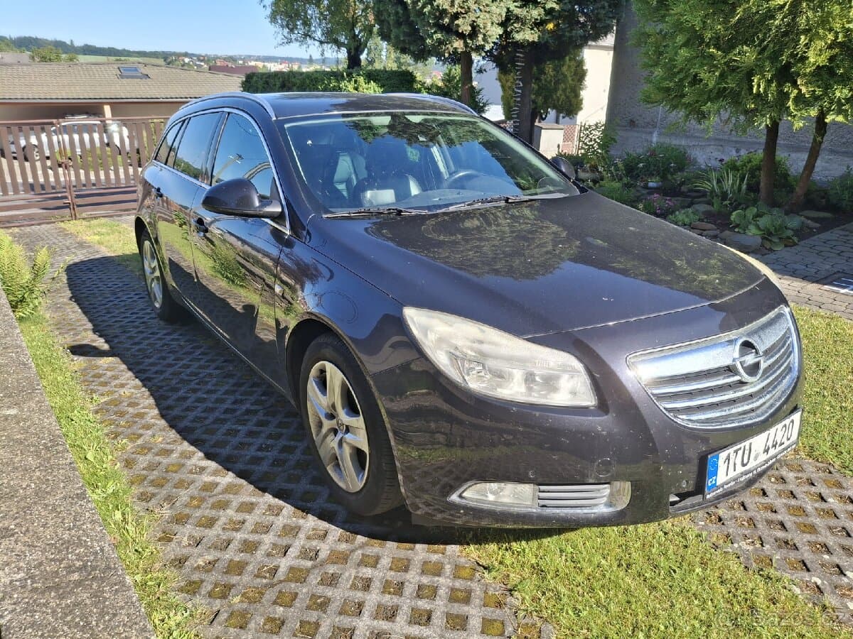 2009 Opel INSIGNIA