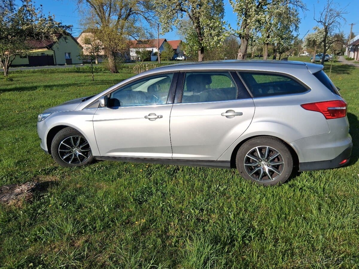 2015 Ford FOCUS