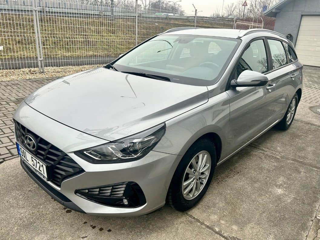 2022 Hyundai i30