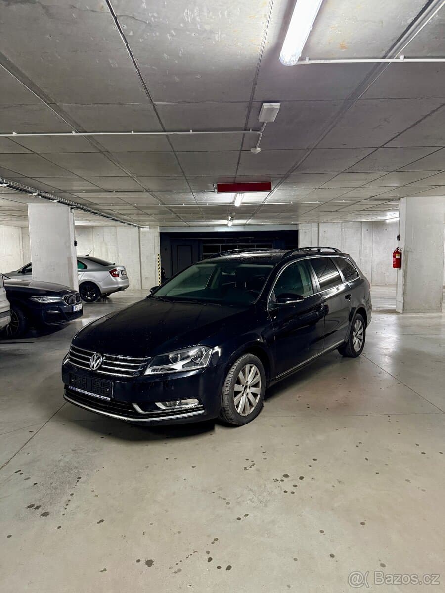2013 Volkswagen PASSAT